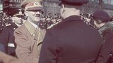 Những bức ảnh bị chôn vùi dưới đất về Adolf Hitler 