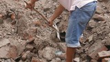 Sập nhà 4 tầng ở Hà Nội: Do vỡ ống nước gây sụt móng nhà