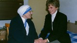 Sự thật về Mẹ Teresa - vị thánh của những người khốn cùng 