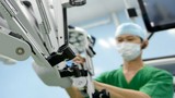 Robot phẫu thuật cho người lớn siêu hiện đại đầu tiên ở Việt Nam