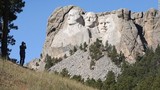 Sự thật ít biết về ngọn núi Rushmore nổi tiếng thế giới