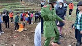 Bé gái H'Mông đi chơi Tết bị “bắt về làm vợ“: "Cần loại bỏ hủ tục"