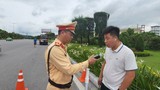 Quảng Ninh “siết” xe vi phạm vận tải hành khách, container