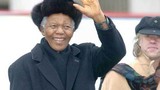 Cựu Tổng thống Nelson Mandela qua đời