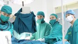 Bác sĩ xin tiền lắp máy tạo nhịp tim cứu bệnh nhân nặng
