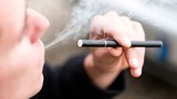 Ghê sợ "hành trình" thuốc lá điện tử hủy hoại phổi những “con nghiện"