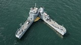 Khám phá tàu tách thân kỳ quái của Hải quân Đức