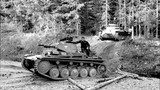Quan sát xe tăng Panzer II phát xít Đức hoạt động