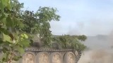 Mục kích Sư đoàn 2 diễn tập tấn công lính dù “địch”