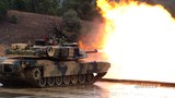 Khoảnh khắc uy dũng xe tăng M1A1 Abrams Mỹ khai hỏa