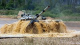 Khốc liệt những ngày đầu cuộc đua xe tăng ở Nga