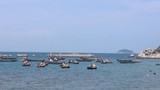Ngắm chợ hải sản có view đẹp nhất nhì Việt Nam