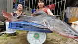 Bắt được cá lăng "khủng" nặng gần 40 kg ở Đắk Lắk