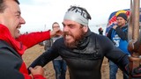 Kỷ lục "độc"  người đàn ông bơi quanh nước Anh suốt 5 tháng