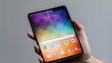 Samsung Galaxy Fold hỏng màn hình: "Sẽ đem về kiểm tra lại"