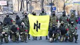 Ukraine: Phe cực hữu tập duyệt nổi loạn chống Kiev