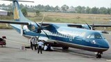 Máy bay Vietnam Airlines gãy càng, rơi lốp 