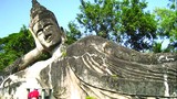 Vườn tượng Phật kì lạ ở Viêng Chăn