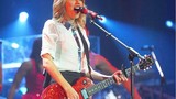 Taylor Swift là nghệ sỹ kiếm tiền giỏi nhất