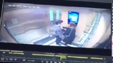 Video: Cô gái bị sàm sỡ trong thang máy chung cư Golden Palm