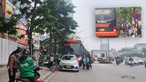 Xe khách lập “bến cóc” gần trụ sở cảnh sát giao thông ở Hà Nội