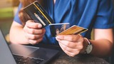 5 cách giảm nợ thẻ tín dụng trước mùa lễ mua sắm lớn nhất năm