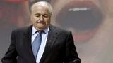 Blatter cò quay xin rút quyết định từ chức