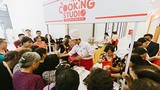 Ajinomoto Việt Nam khai trương văn phòng mới, dạy nấu ăn miễn phí ở Hà Nội