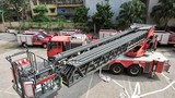 Xe cứu hỏa “khủng” vươn tới tầng 18 cao ốc của công an HN