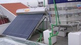 Dùng máy nước nóng năng lượng mặt trời có hợp túi tiền?