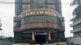 Đột nhập khách sạn “khủng” của Việt kiều bị tố mua dâm