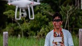 Tộc người nguyên thủy ở Amazon biết dùng drone để bảo vệ... "báu vật"