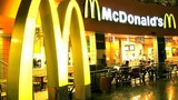 Đột nhập bếp ăn của ông lớn Mc Donald