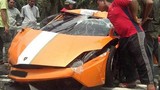 Siêu xe Lamborghini gặp tai nạn vỡ tan nát tại Malaysia