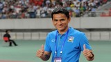 HLV Kiatisuk chốt danh sách cầu thủ đá với ĐT Việt Nam