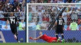Messi đá hỏng penalty, Argentina bị Iceland cầm hòa