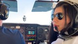 Nữ phi công gốc Việt đầu tiên và ước mơ một mình bay vòng quanh thế giới