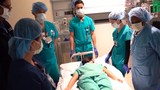 Video: Vì sao các bệnh nhân COVID-19 nên được đặt nằm sấp? 