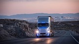 Siêu xe tải tự hành “siêu khủng”  Freightliner Inspiration