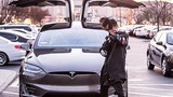 “Cậu bé Karate” tậu siêu xe điện Tesla Model X 