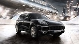 Porsche Cayenne Platium có giá từ 4,67 tỷ đồng tại VN