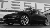 Ôtô hot nhất - Tesla Model 3 giá 780 triệu xuất xưởng