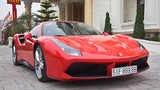 Tuấn Hưng lái siêu xe Ferrari dự đại hội môtô Hải Dương