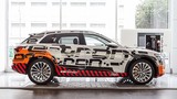 Cận cảnh SUV chạy điện Audi e-tron đầu tiên về Việt Nam