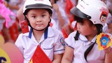 Honda Việt Nam tặng mũ bảo hiểm cho học sinh lớp một