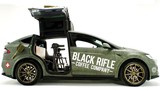 Tesla Model X độ súng 6 nòng và quầy bar pha cà phê độc nhất 