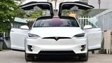 Cận cảnh Tesla Model X đang rao bán hơn 7 tỷ tại Việt Nam