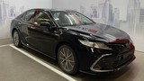 Toyota Camry tại Việt Nam bán kèm “lạc” kỷ lục tới 130 triệu đồng