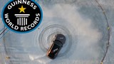Porsche Taycan Cross Turismo lập Kỷ lục Guinness với 69 vòng "donut"
