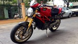 Ducati Monster 1100S đẹp lạ trên phố Việt
